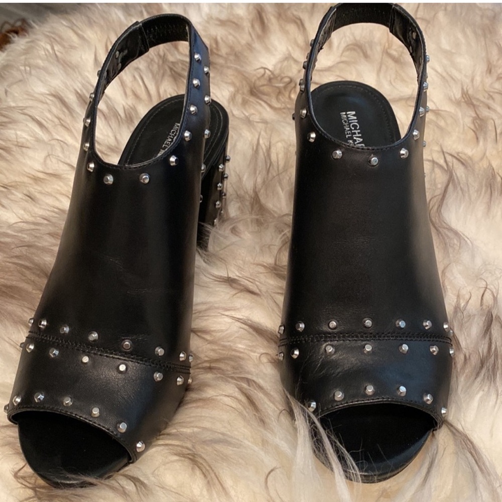 NWT Michael Kors Black Leather Studded Block Heels - Picture 9 of 14